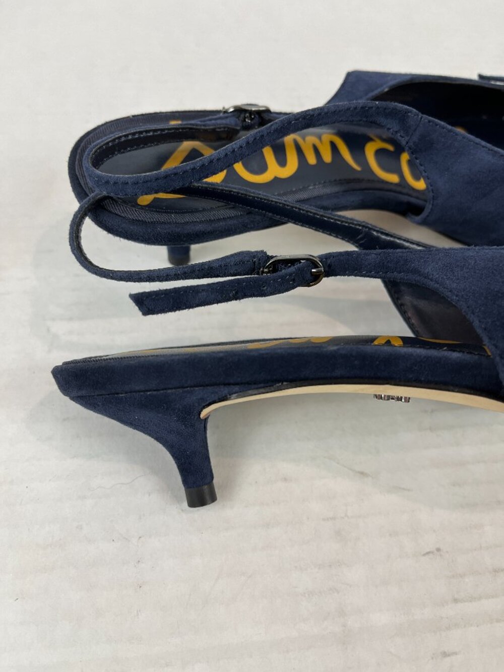 Women's Blue suede Sam Edelman sling back kitten heels, Size US 11 - Picture 3 of 5